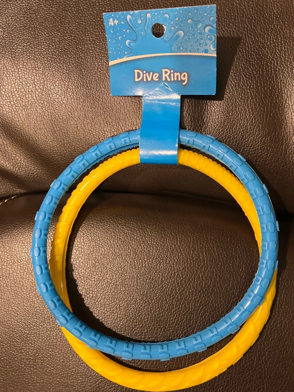 NEW 2 sets of dive sticks for pool fun: colorful fish and rings, 5 total
